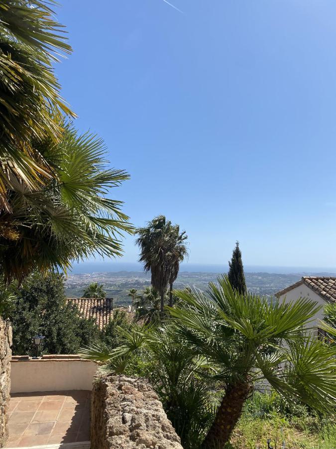 Сasa de vacaciones Terraced House In The Mountains With Fantastic View Málaga