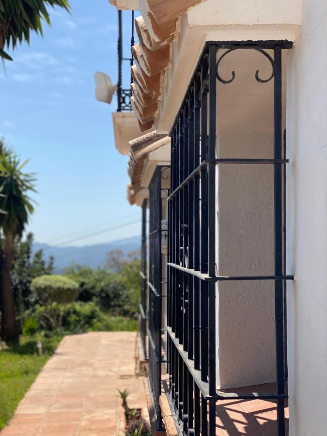 Terraced House In The Mountains With Fantastic View Сasa de vacaciones