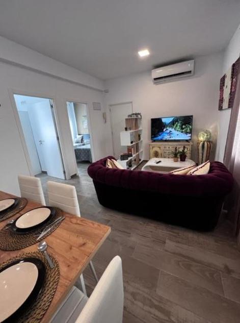 Alferez Central Apartamento *