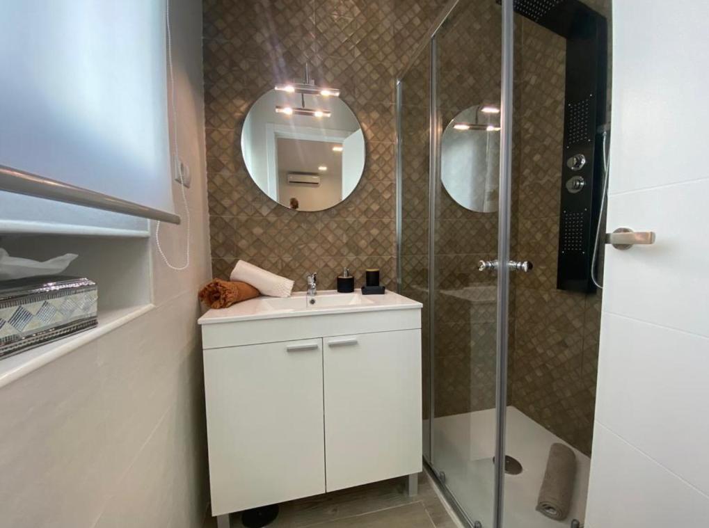 Apartamento Alferez Central