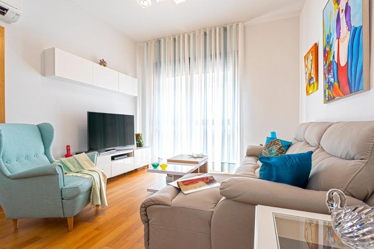 -malagasunapts- Huge & * Pool* Freepark* Apartamento Málaga