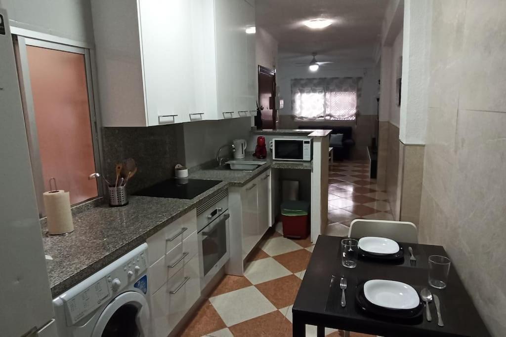 Apartamento Acogedor Apartamento ¡a 10 Minutos Del Centro De Málaga! Málaga