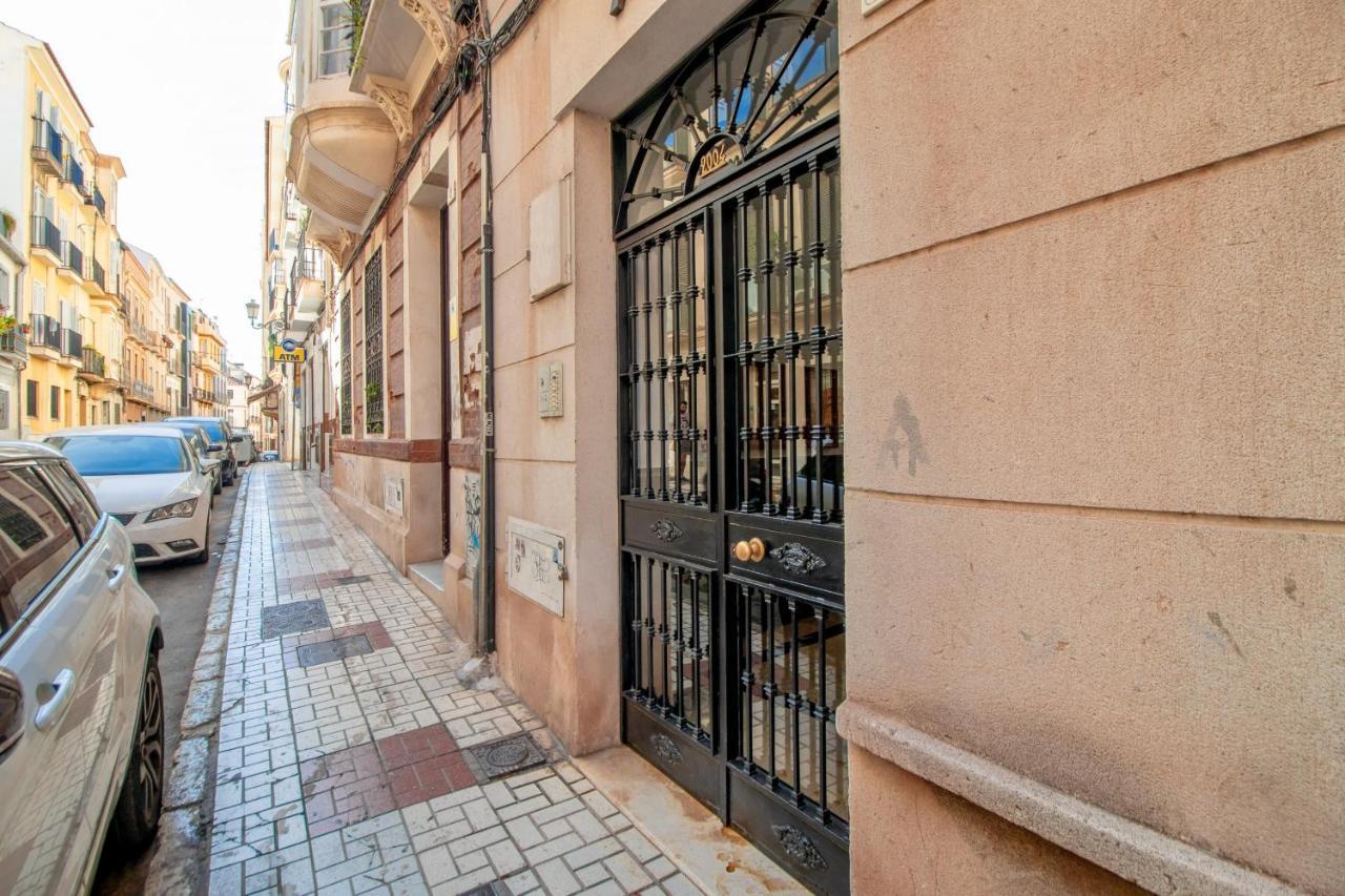 C14 - Studio Close To Historical Center Apartment *