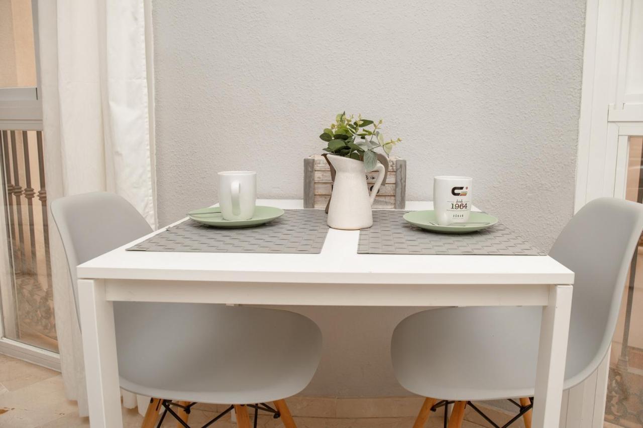 C14 - Studio Close To Historical Center Apartment
