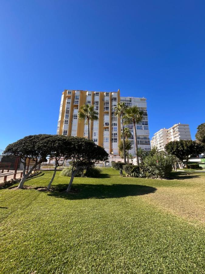 On The Front Apartment Malaga