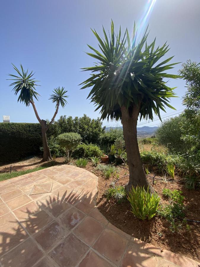 Сasa de vacaciones Terraced House In The Mountains With Fantastic View Málaga