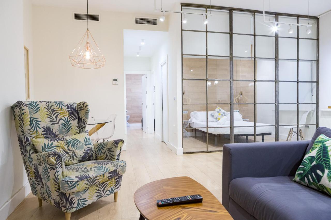 Apartamento -malagasunapts-central&cozy 3bds