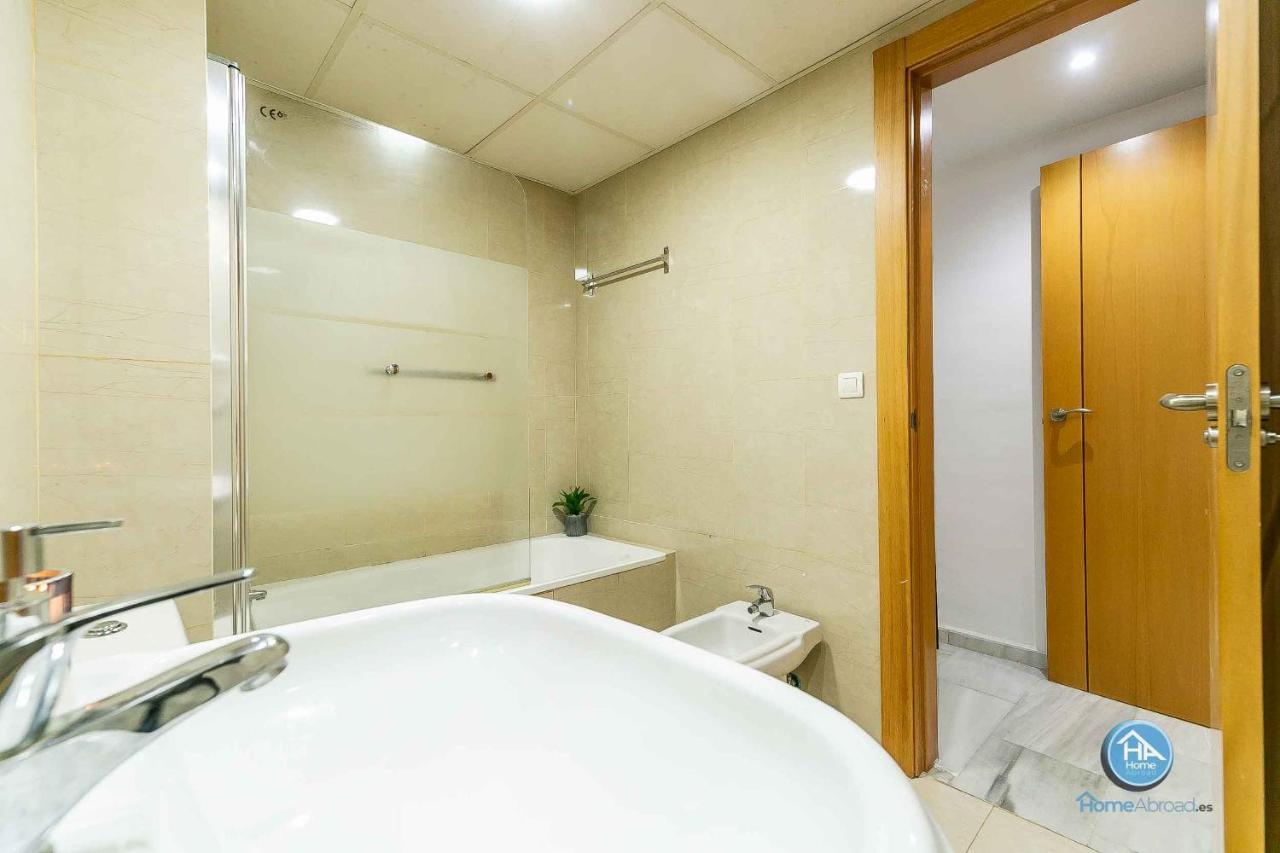 Apartamento Paseo De La Salud - Homeabroad Málaga