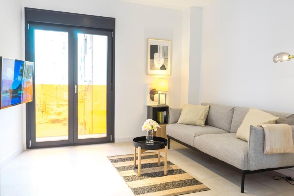 Charming Studio In Center By Sharingco. * Málaga