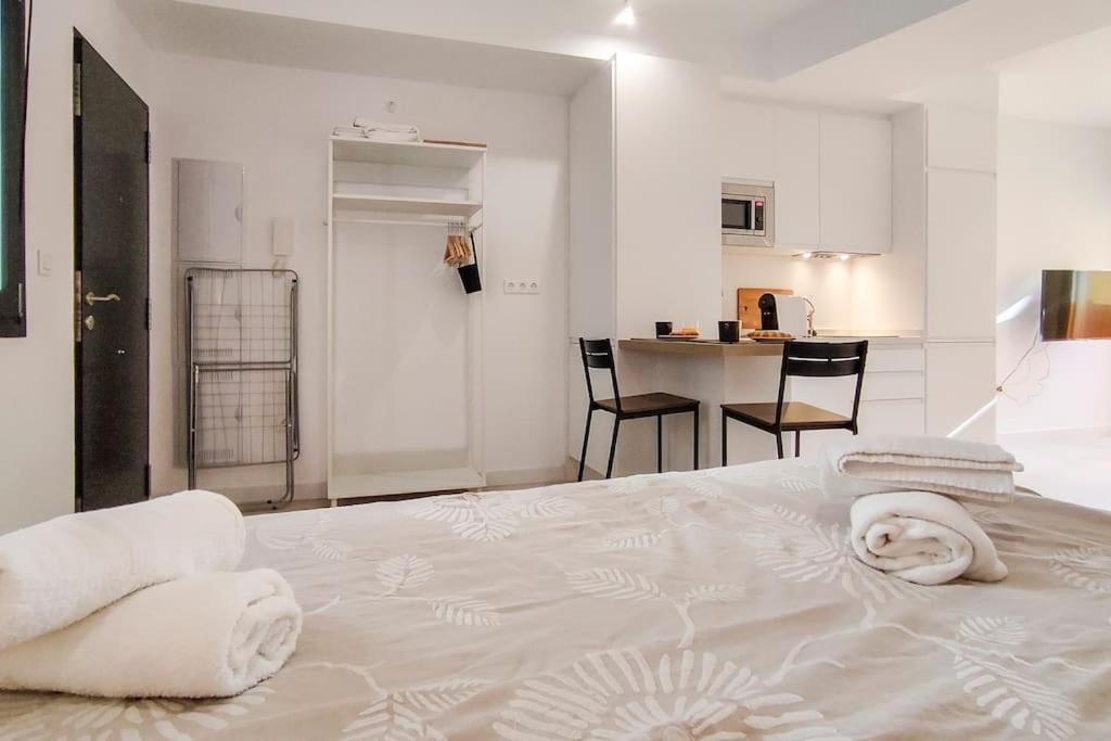 Charming Studio In Center By Sharingco. Apartamento