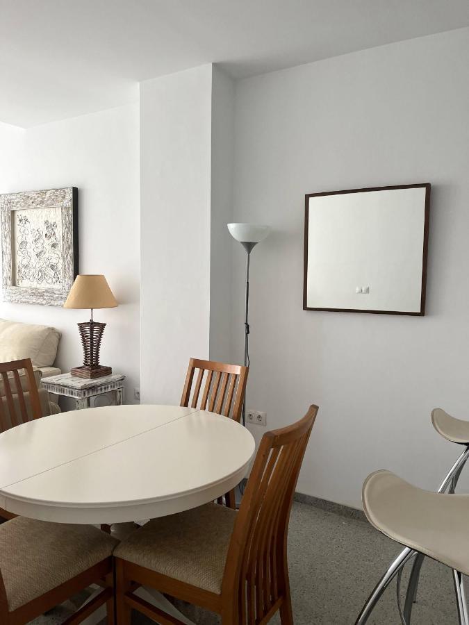 Amplio Apartamento En Av. Carlos Haya Apartment *