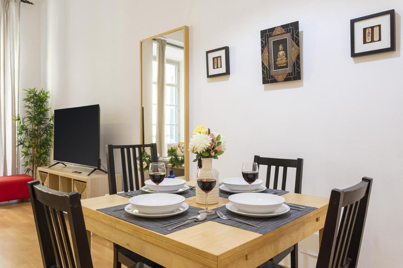 -malagasunapts-prime Location Historic Centre Apartment *