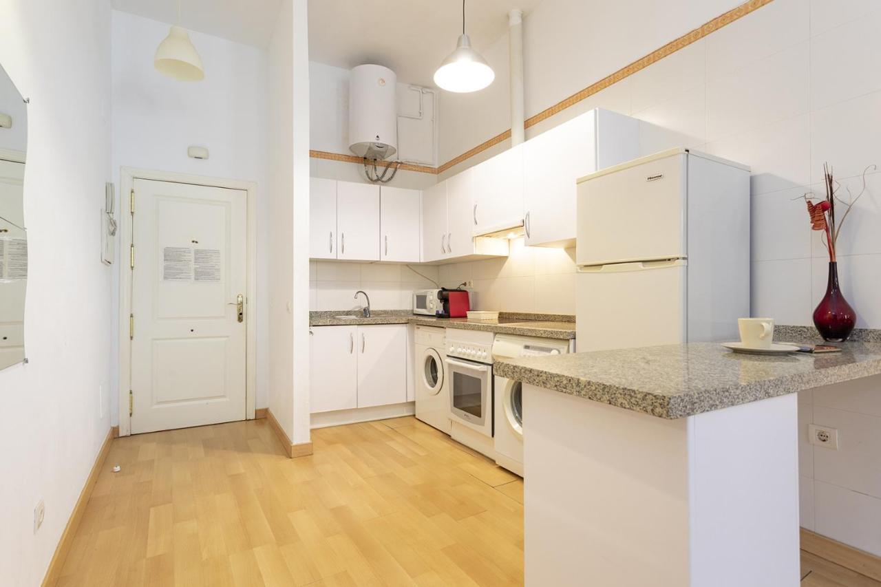 -malagasunapts-prime Location Historic Centre * Malaga