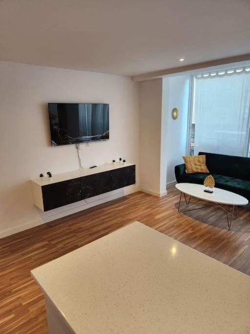 Stylishly Ginachero 2 Apartment
