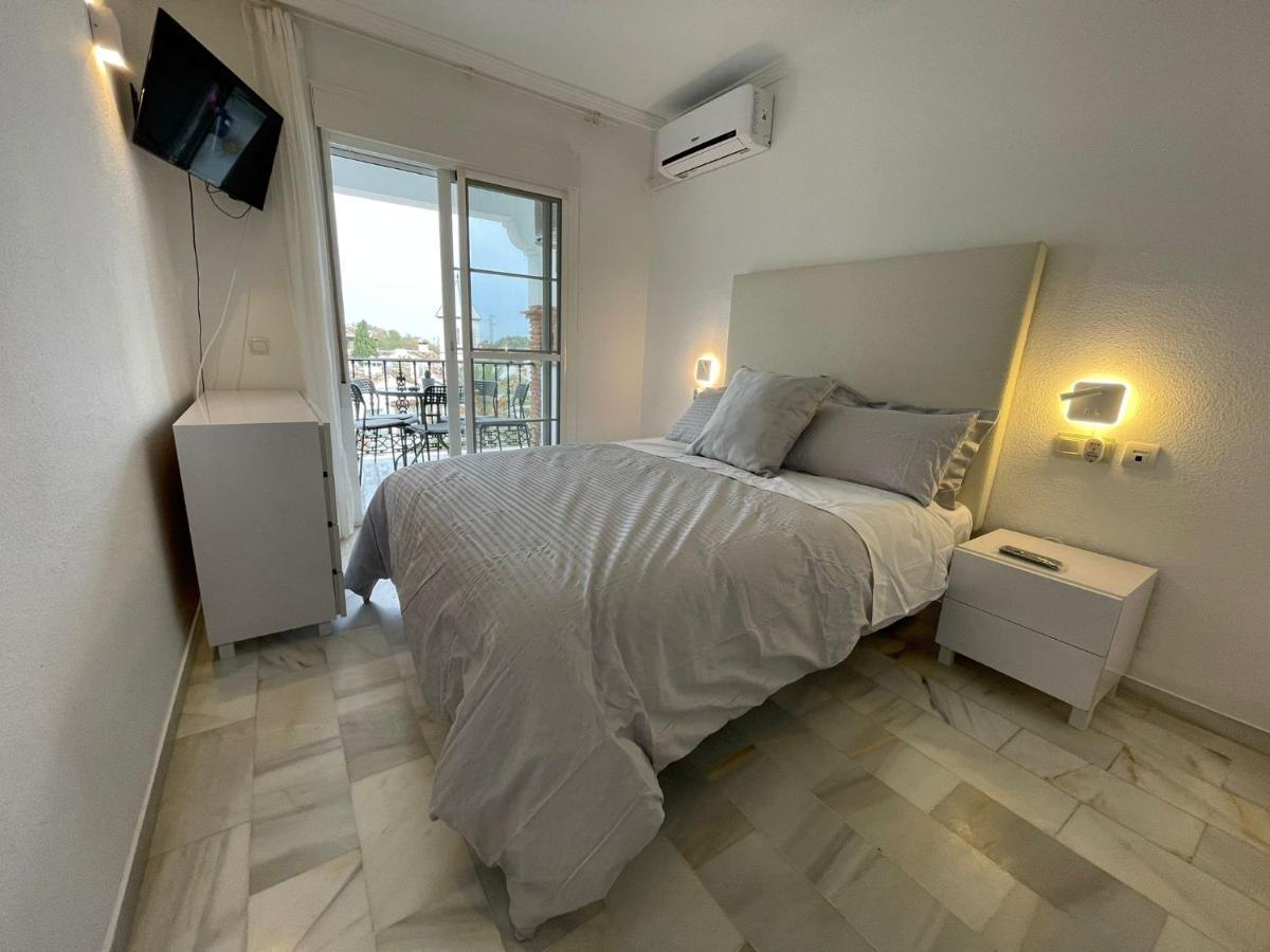 Malagatravelbook Piscina Y Parking Gratis Apartamento Málaga