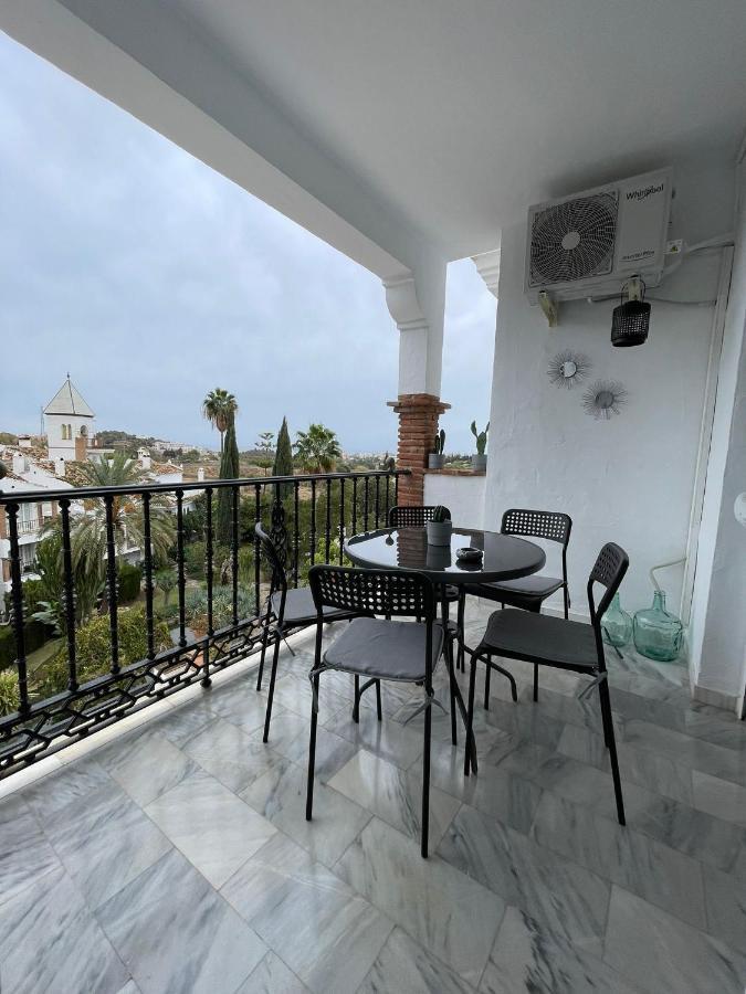 Malagatravelbook Piscina Y Parking Gratis * Málaga