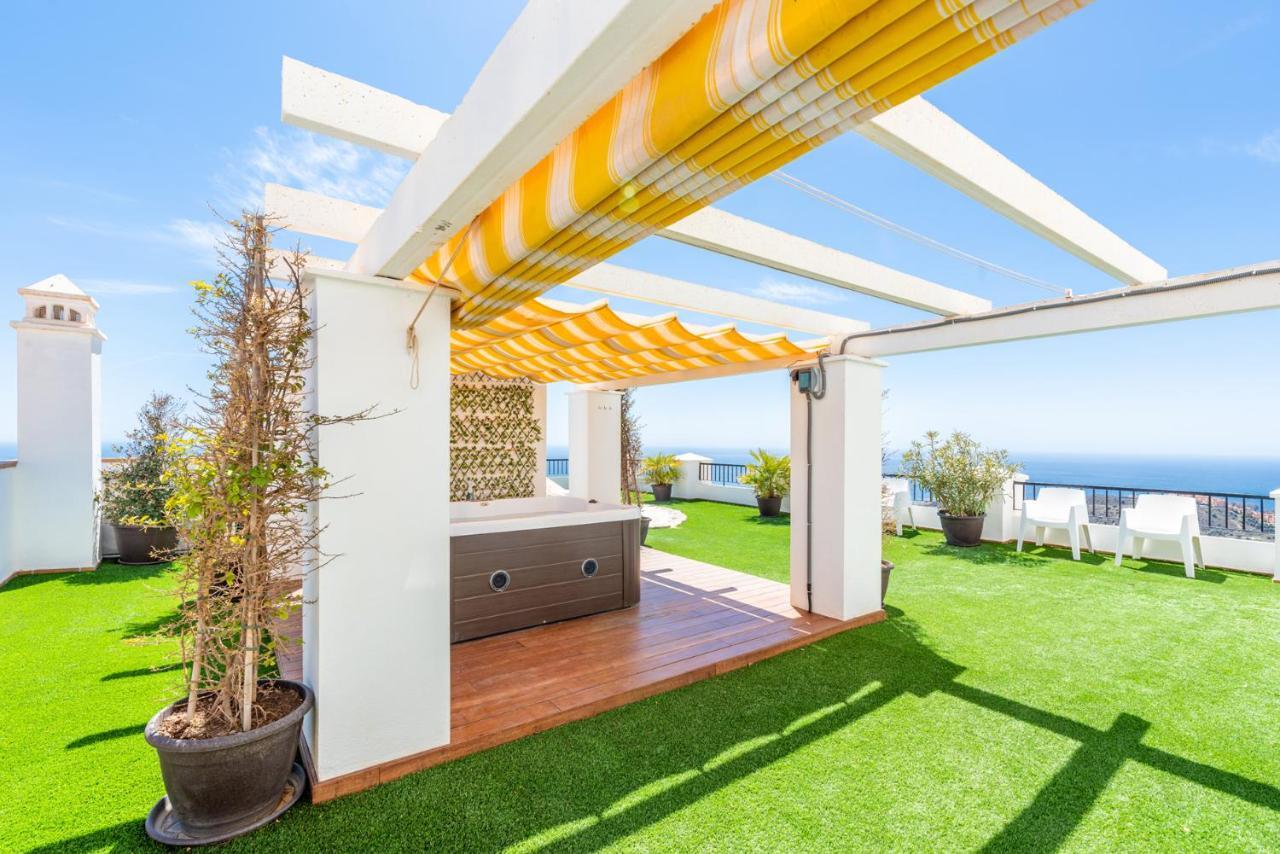 Apartamento Poseidón // La Zenaida Luxury Rentals * Málaga