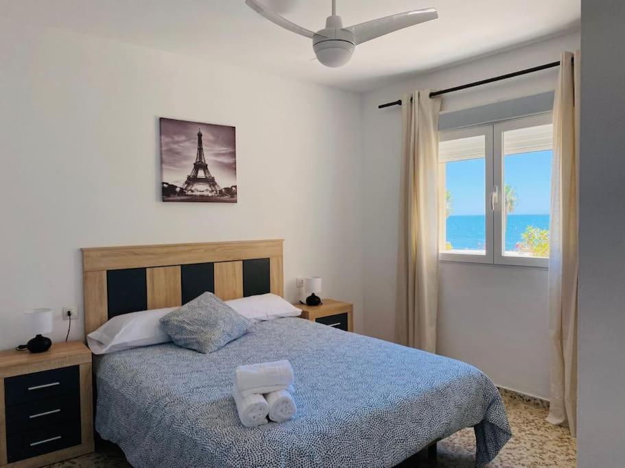 Apartamento Almirante 1º Linea De Playa Con Parking
