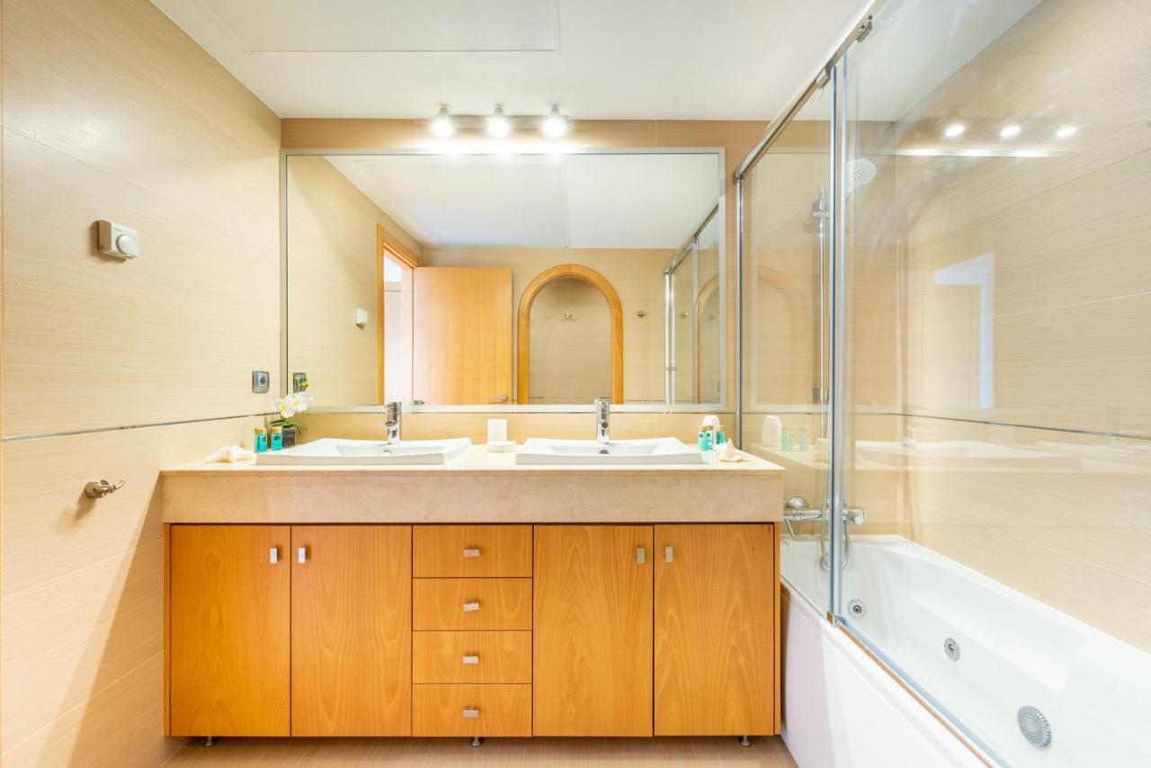 Apartamento Poseidón // La Zenaida Luxury Rentals * Málaga