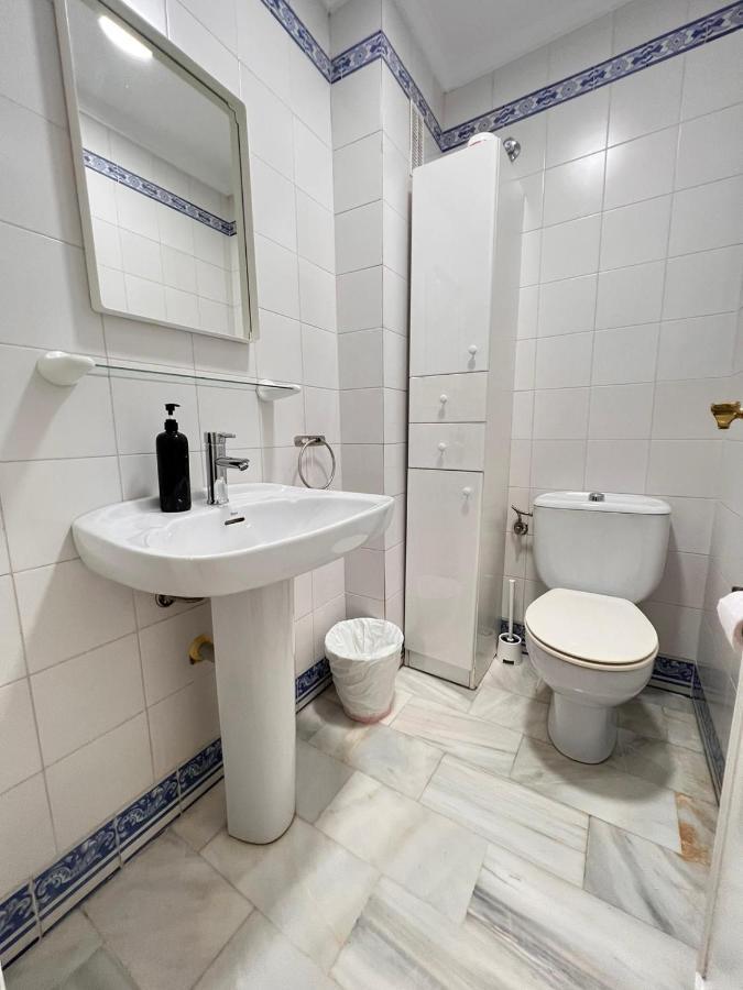 Apartamento Malagatravelbook Piscina Y Parking Gratis *