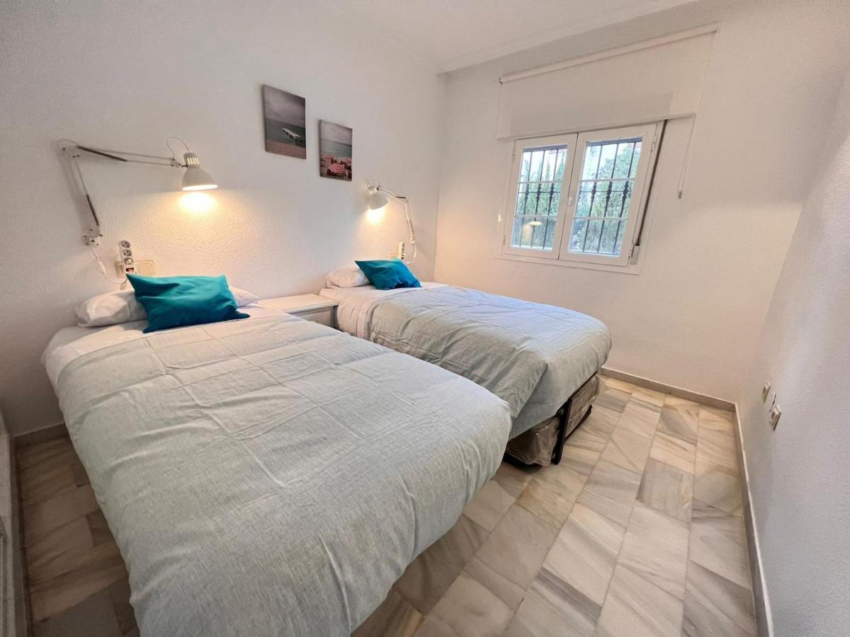 Apartamento Malagatravelbook Piscina Y Parking Gratis Málaga