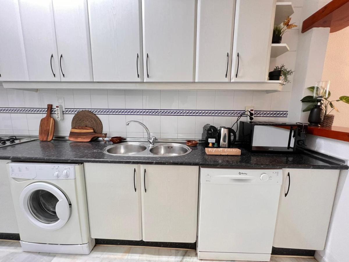 Apartamento Malagatravelbook Piscina Y Parking Gratis *