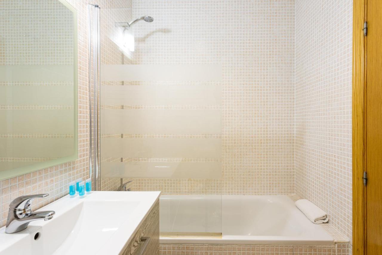 Apartamento Holidays2malaga Carrera Capuchinos Free Parking Aircon Downtown *