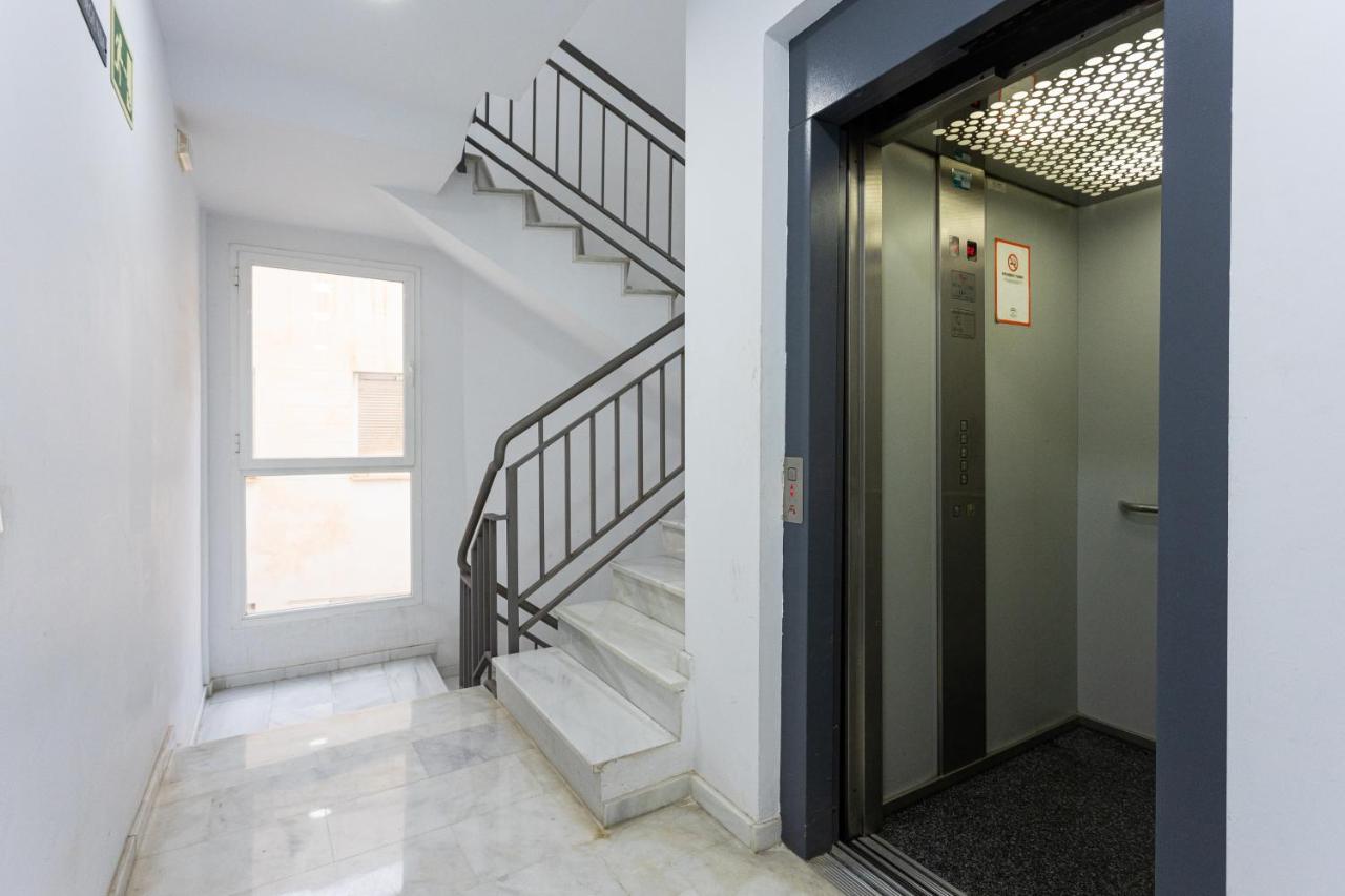Apartment Holidays2malaga Carrera Capuchinos Free Parking Aircon Downtown Malaga