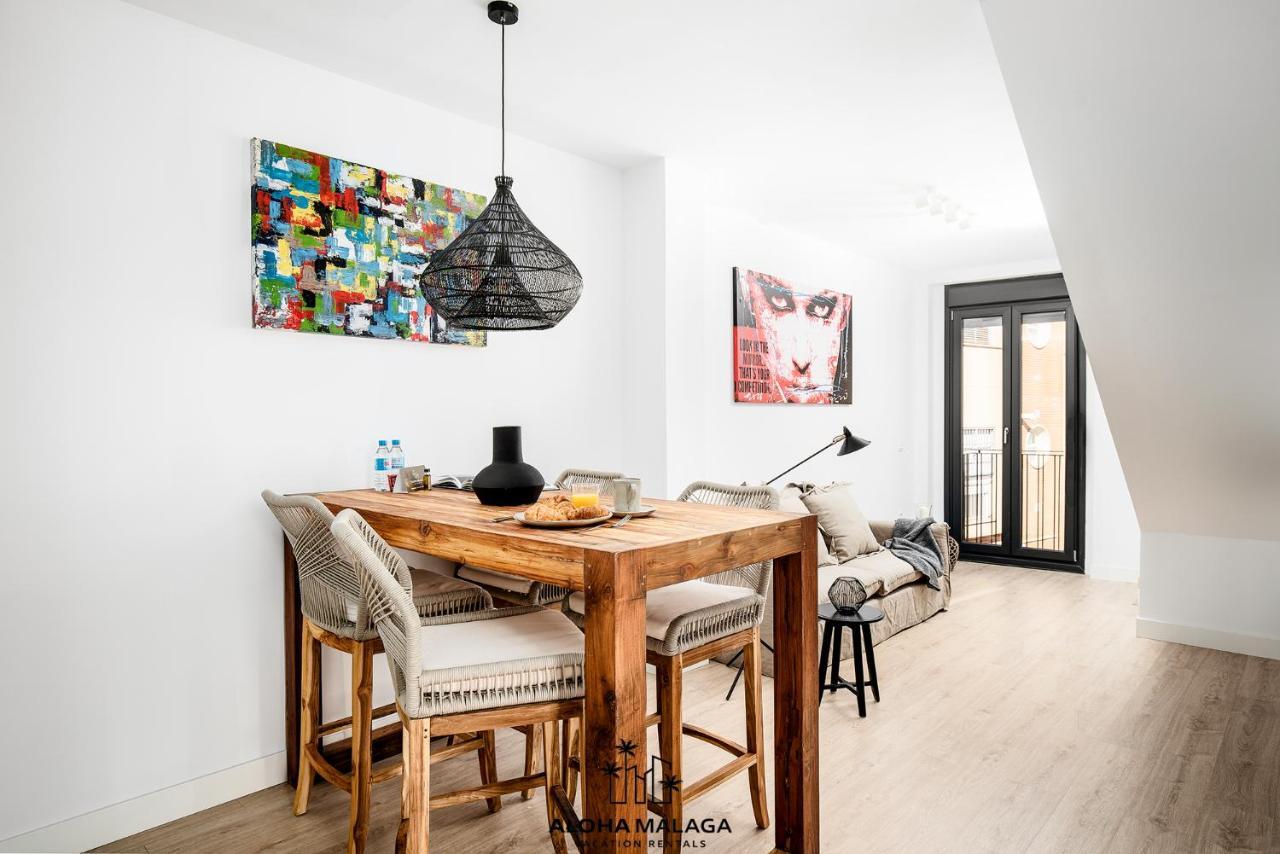 Luxury Duplex With Pool And Padel Court In Town Málaga