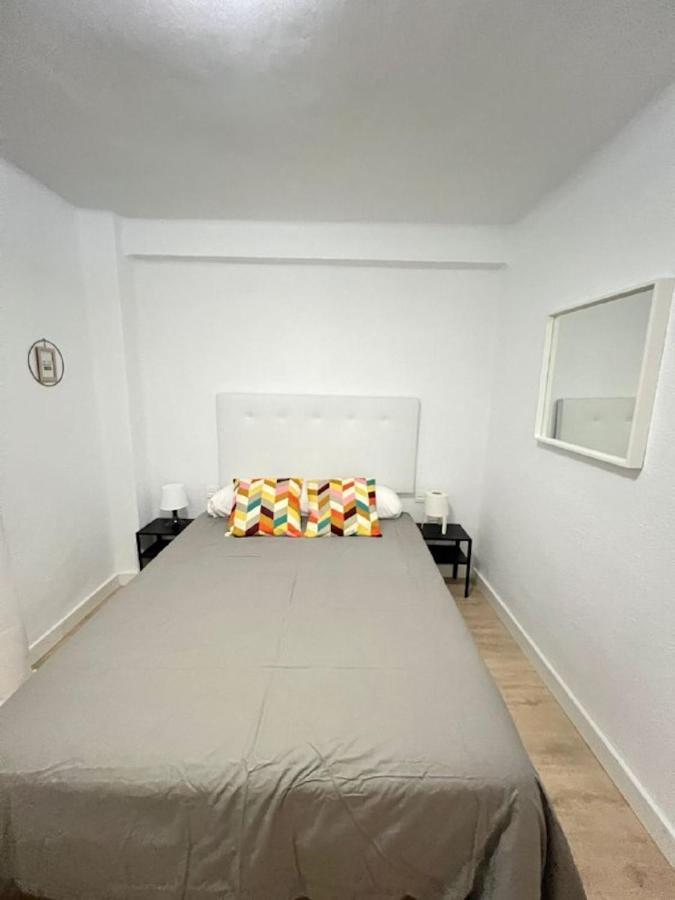 Holidays2malaga Dr Maranon 3 Bedrooms Terrace Aircon North Apartamento Málaga