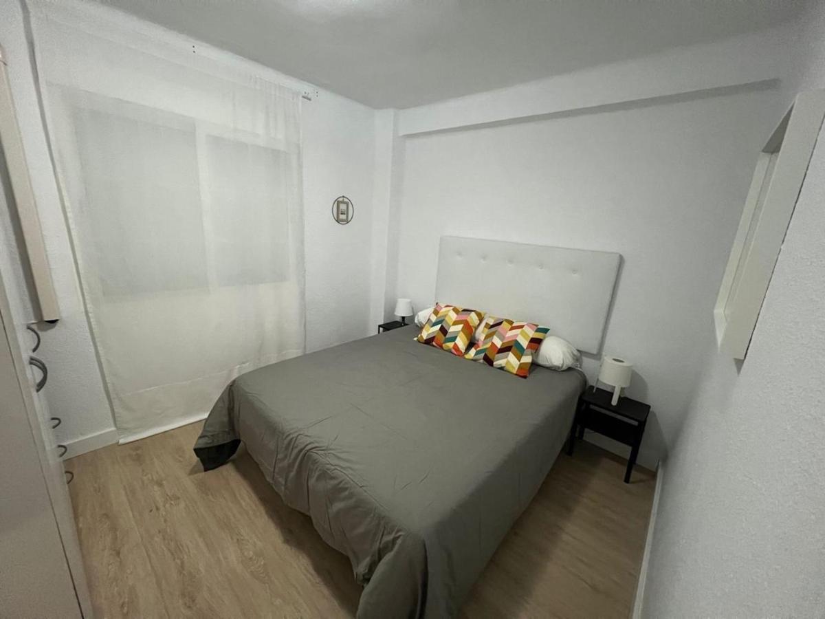 Holidays2malaga Dr Maranon 3 Bedrooms Terrace Aircon North Apartamento Málaga