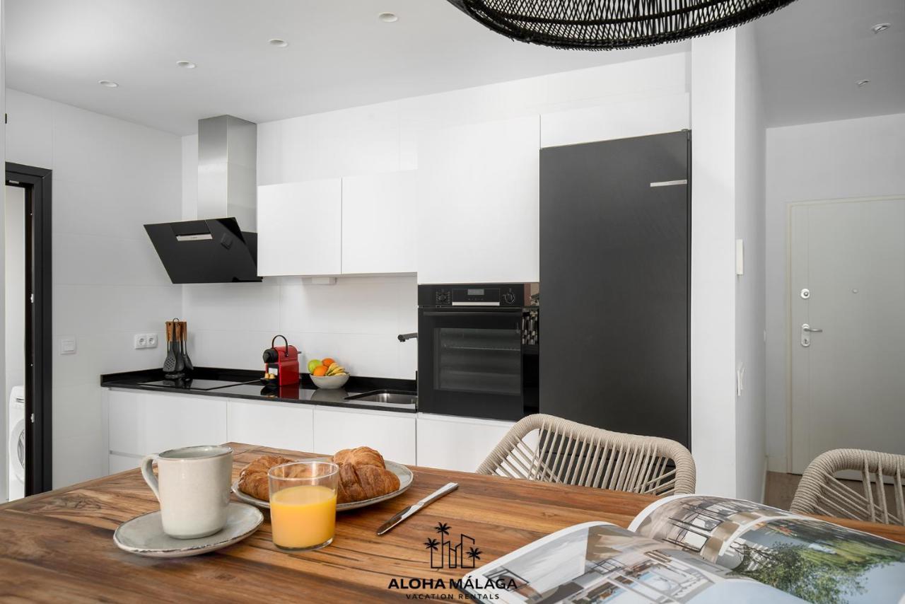 Luxury Duplex With Pool And Padel Court In Town *