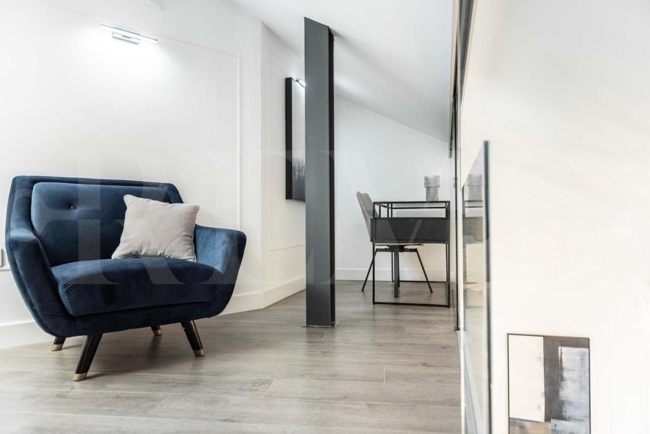 Contemporary Luxe Duplex In The Heart Of By Rems Apartment *
