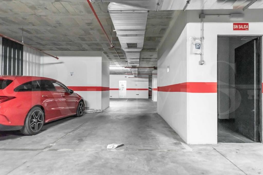 Cozy With Parking In The Center By Rems Málaga