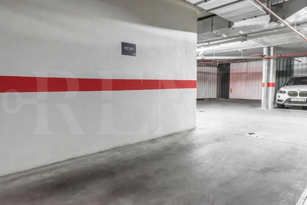 Cozy With Parking In The Center By Rems Apartamento *