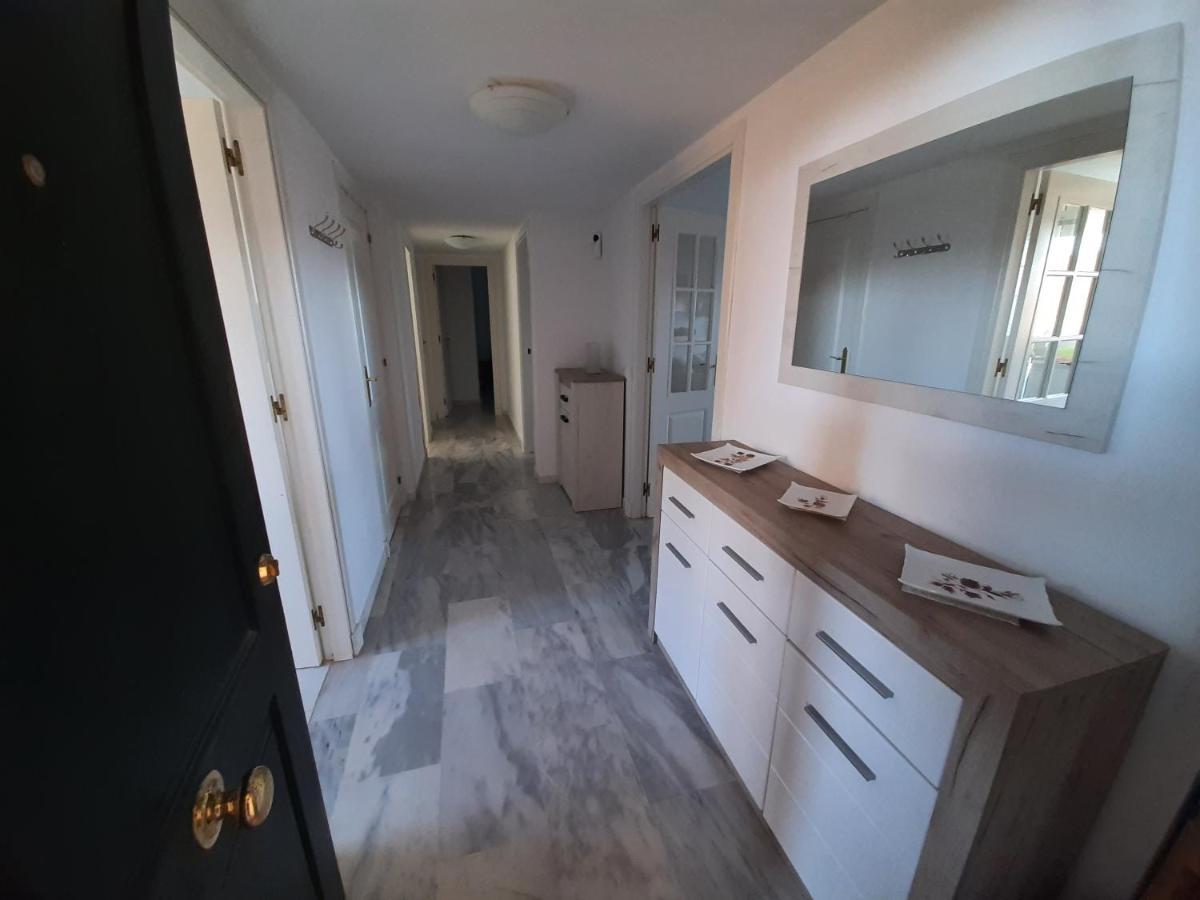 Apartamento Costa Del Sol, Apartamento Completo, Amplio Y Acogedor Con 3 Habitaciones, Piscinas, Riviera Del Sol, Mijas, *