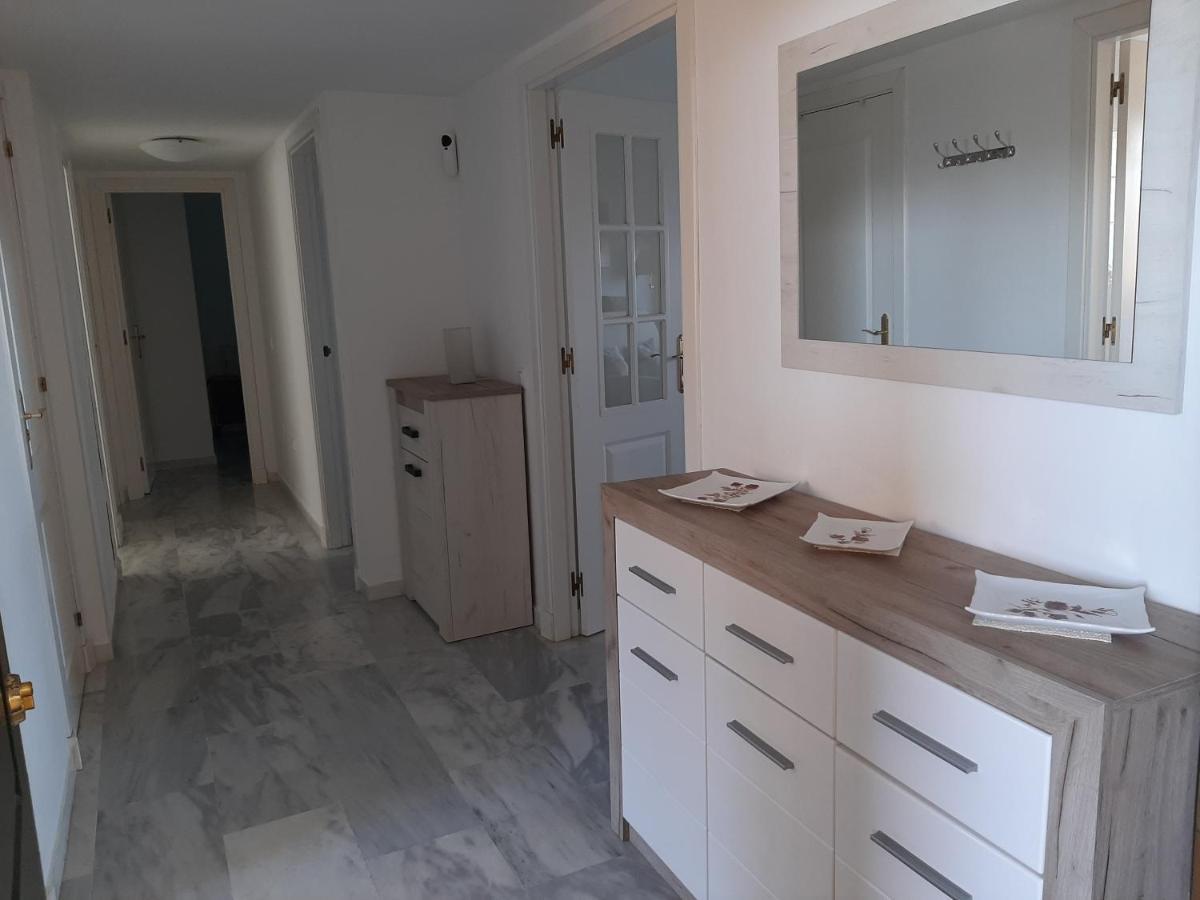 Costa Del Sol, Apartamento Completo, Amplio Y Acogedor Con 3 Habitaciones, Piscinas, Riviera Del Sol, Mijas, Apartamento Málaga