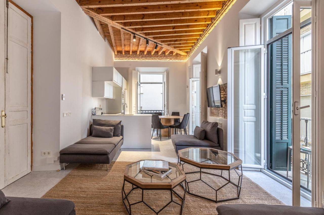 Apartamento Wonderful With Three Bedrooms And Two Bathrooms In The Center Málaga