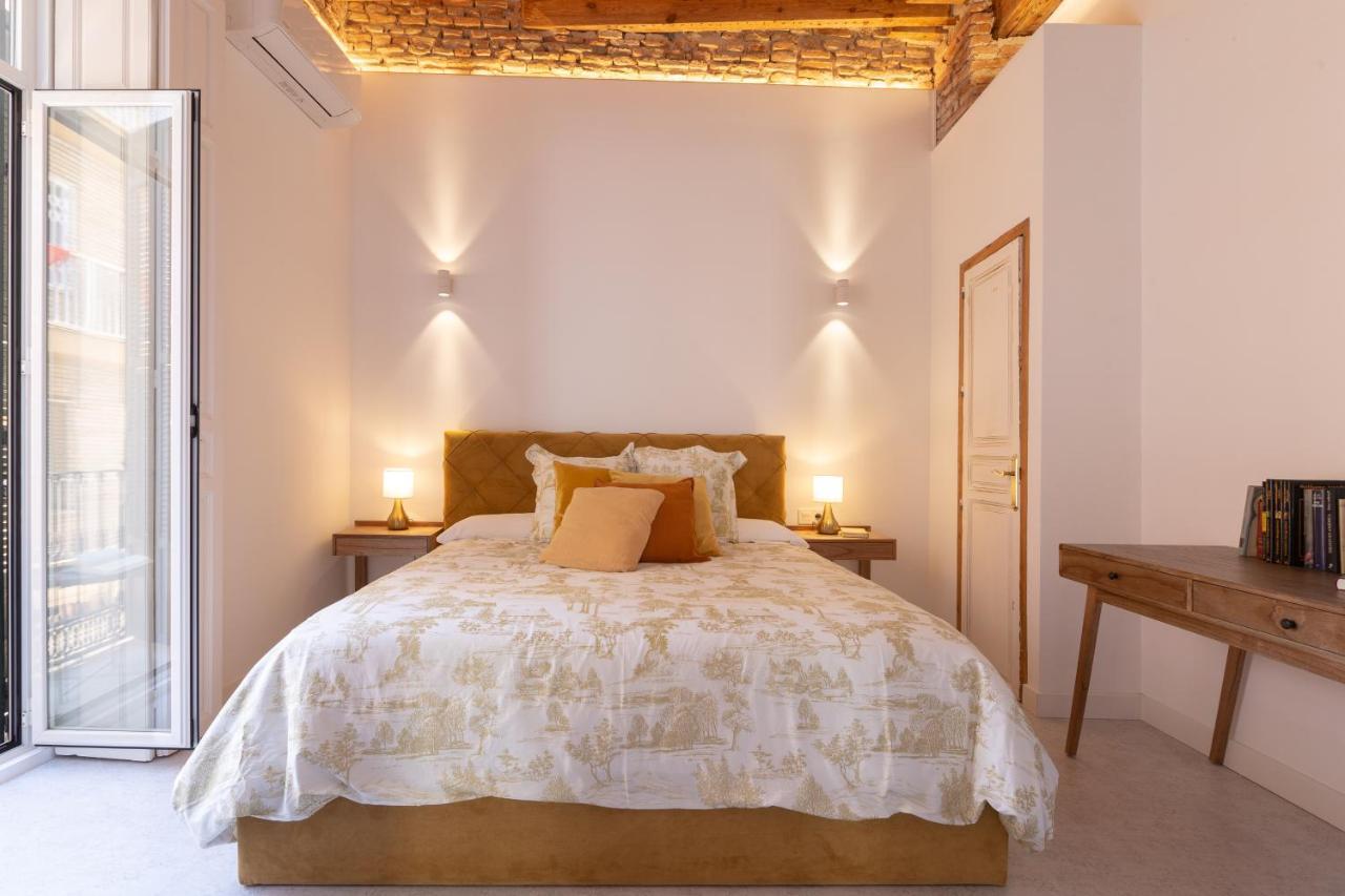 Apartamento Wonderful With Three Bedrooms And Two Bathrooms In The Center Málaga