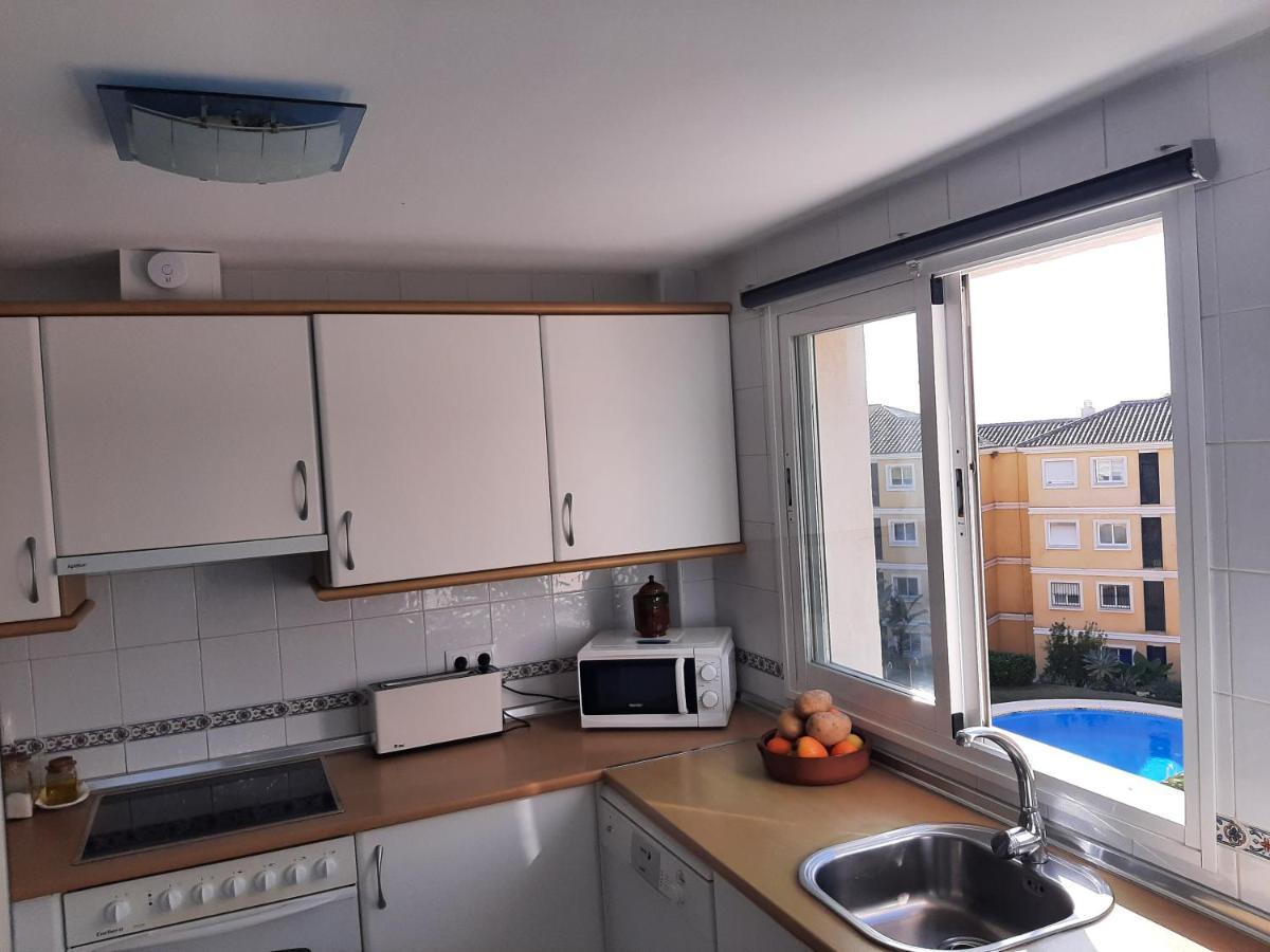 Costa Del Sol, Apartamento Completo, Amplio Y Acogedor Con 3 Habitaciones, Piscinas, Riviera Del Sol, Mijas, Málaga