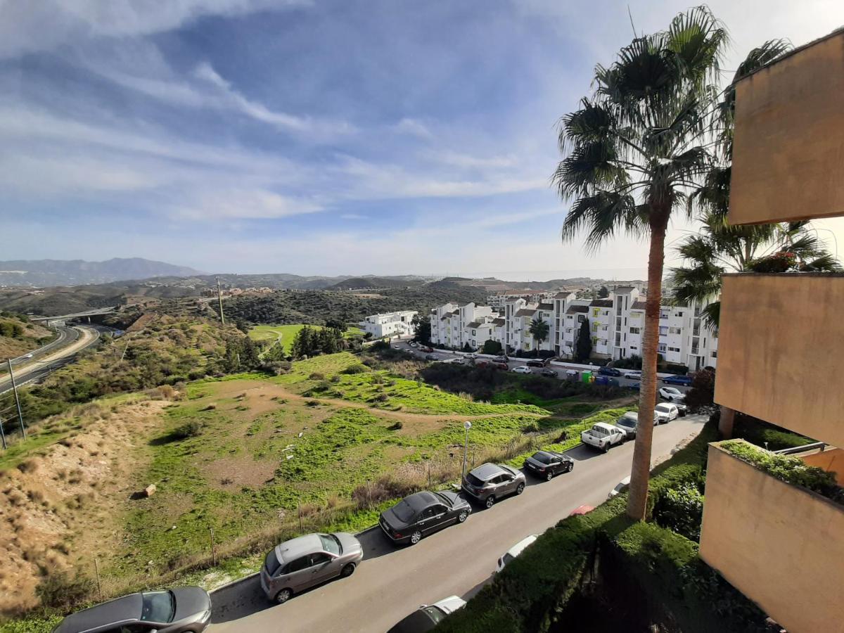 Apartamento Costa Del Sol, Apartamento Completo, Amplio Y Acogedor Con 3 Habitaciones, Piscinas, Riviera Del Sol, Mijas,