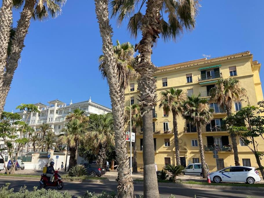 Exclusivo Bajo Frente Al Mar - Playa La Caleta Apartamento