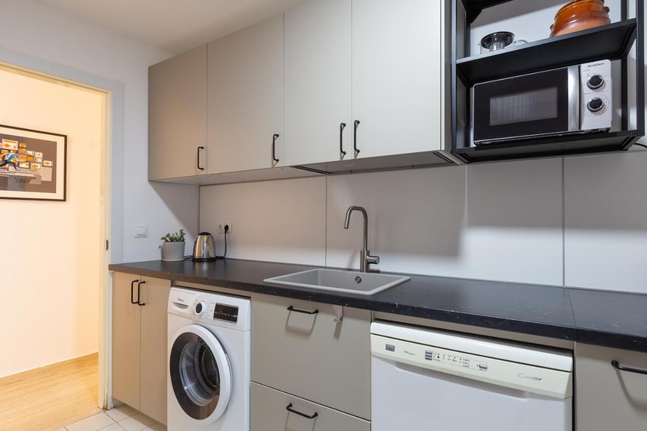 Bright With Patio And Balconies In The Center Apartment Malaga