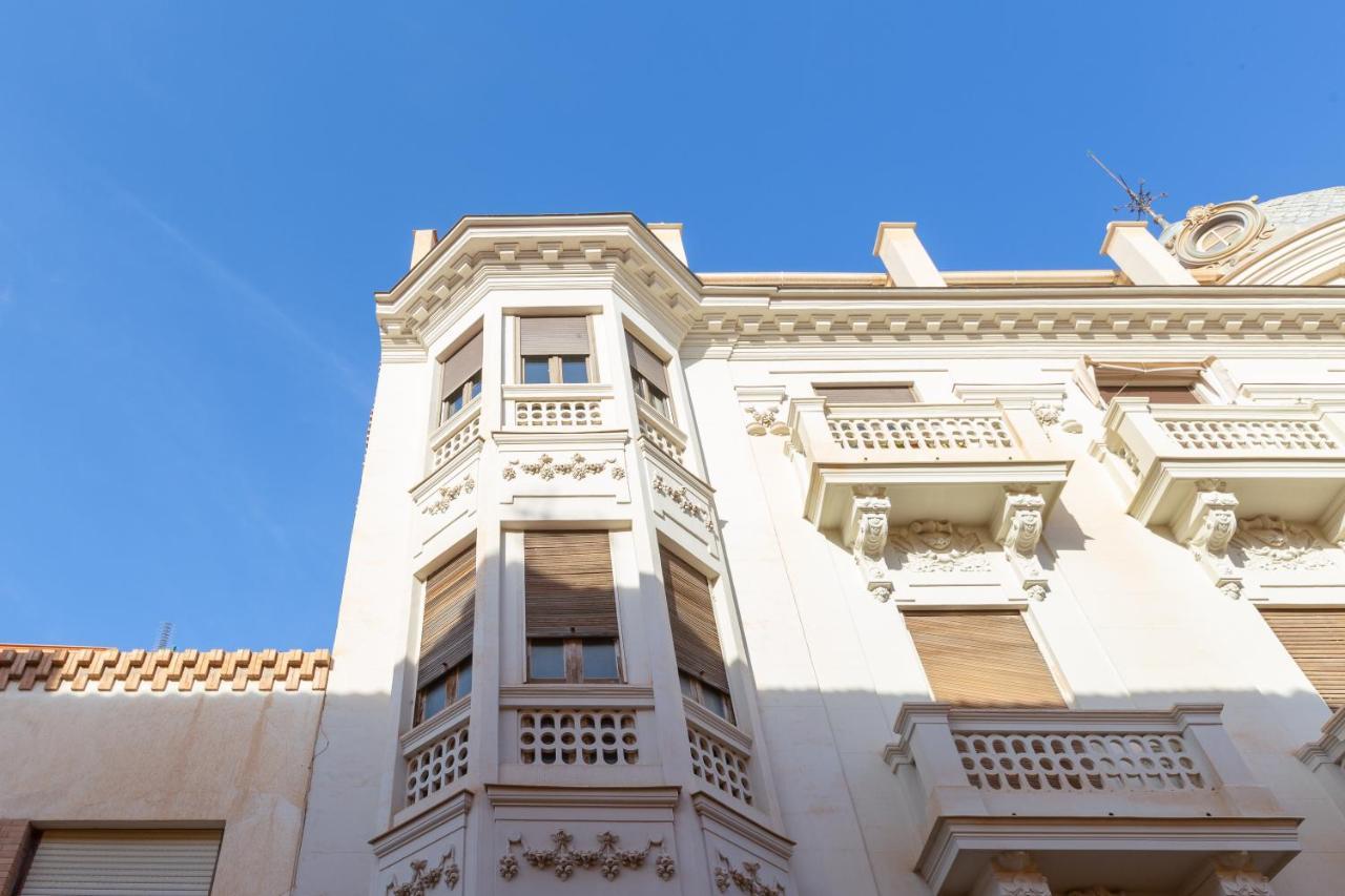 Atarazanas: De Dos Apartamento
