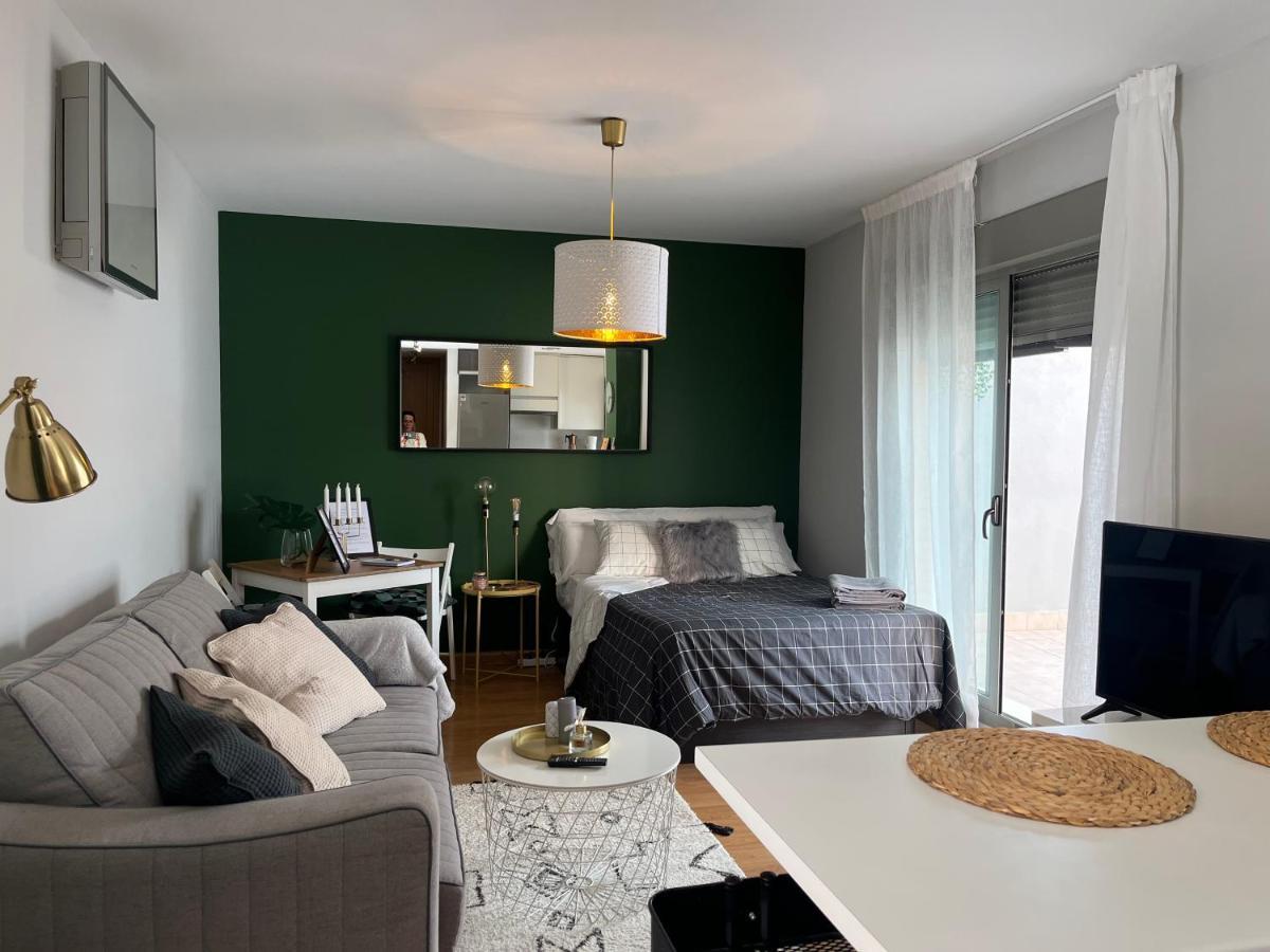 Estudio Centrico Y Moderno En Apartamento Málaga