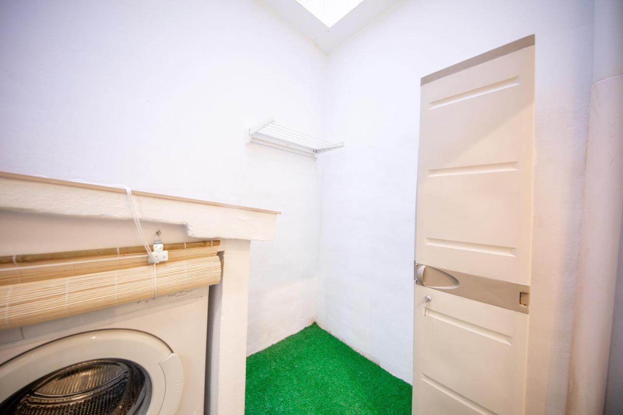 Carreteria, Central, Cosy With An Andalusian Patio Apartment Malaga