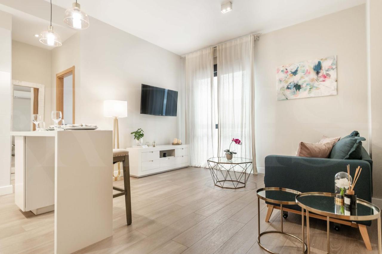 Cozy With Parking In The Center By Rems Apartamento