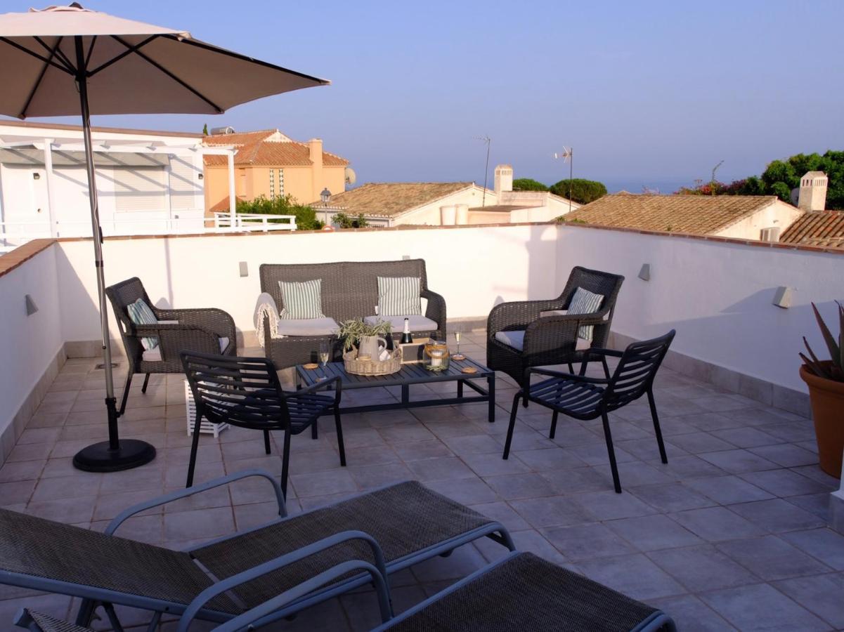 Tomillo Villa Malaga