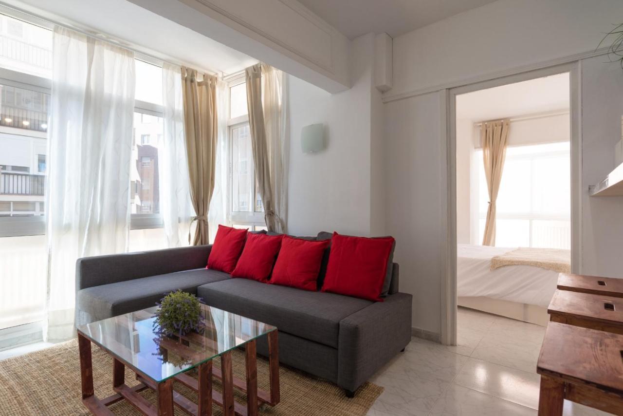 Apartamento Bright Beachfront *