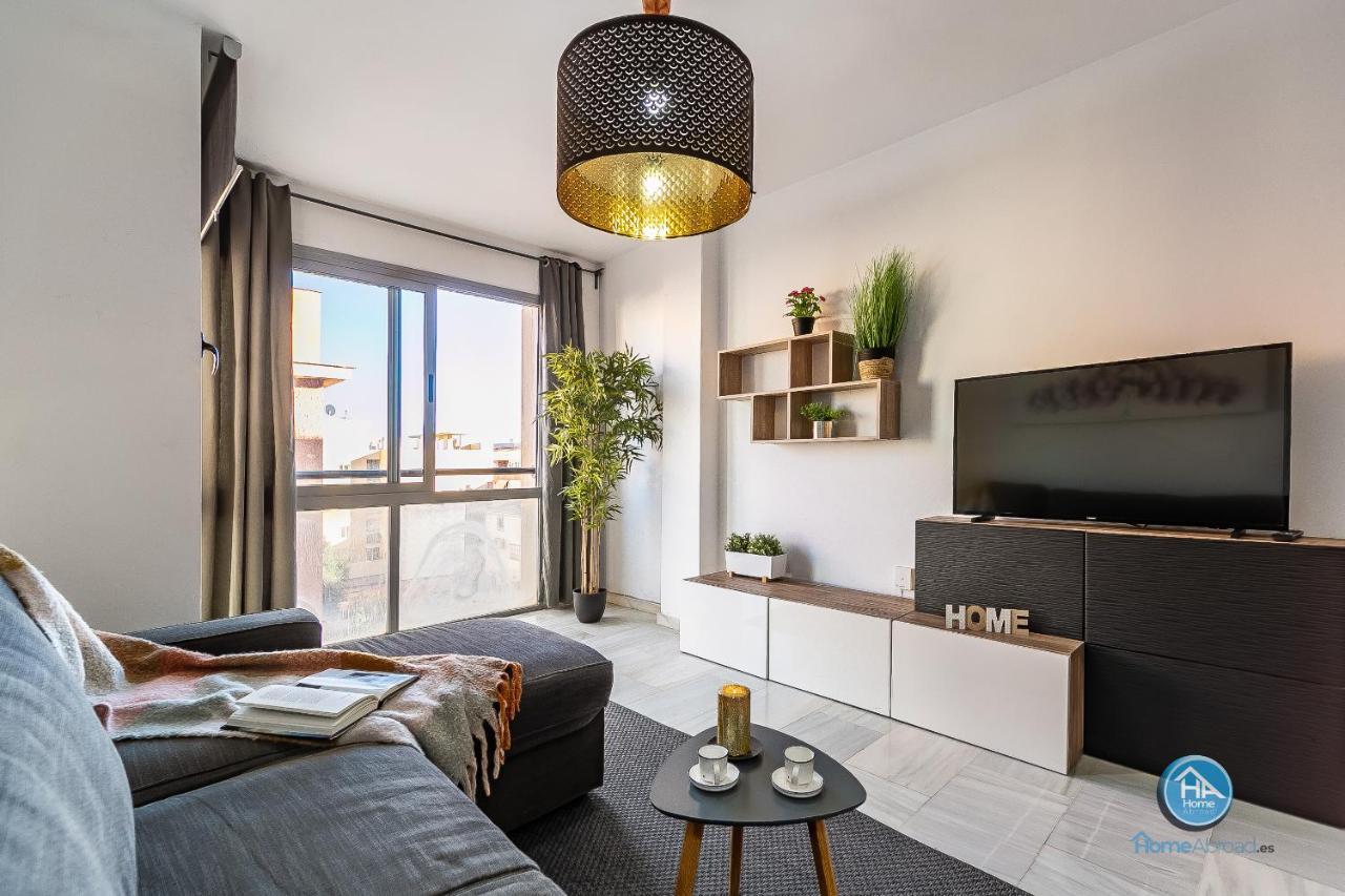 Premium Penthouse With Roof Terrace And Parking In Carlos Haya * Málaga